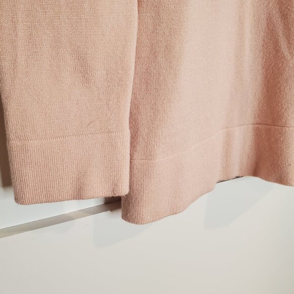 Calvin Klein Pale Soft Pink Sweater Long Sleeve Pullover Shoulder Ruffles SZ MED - Picture 6 of 9